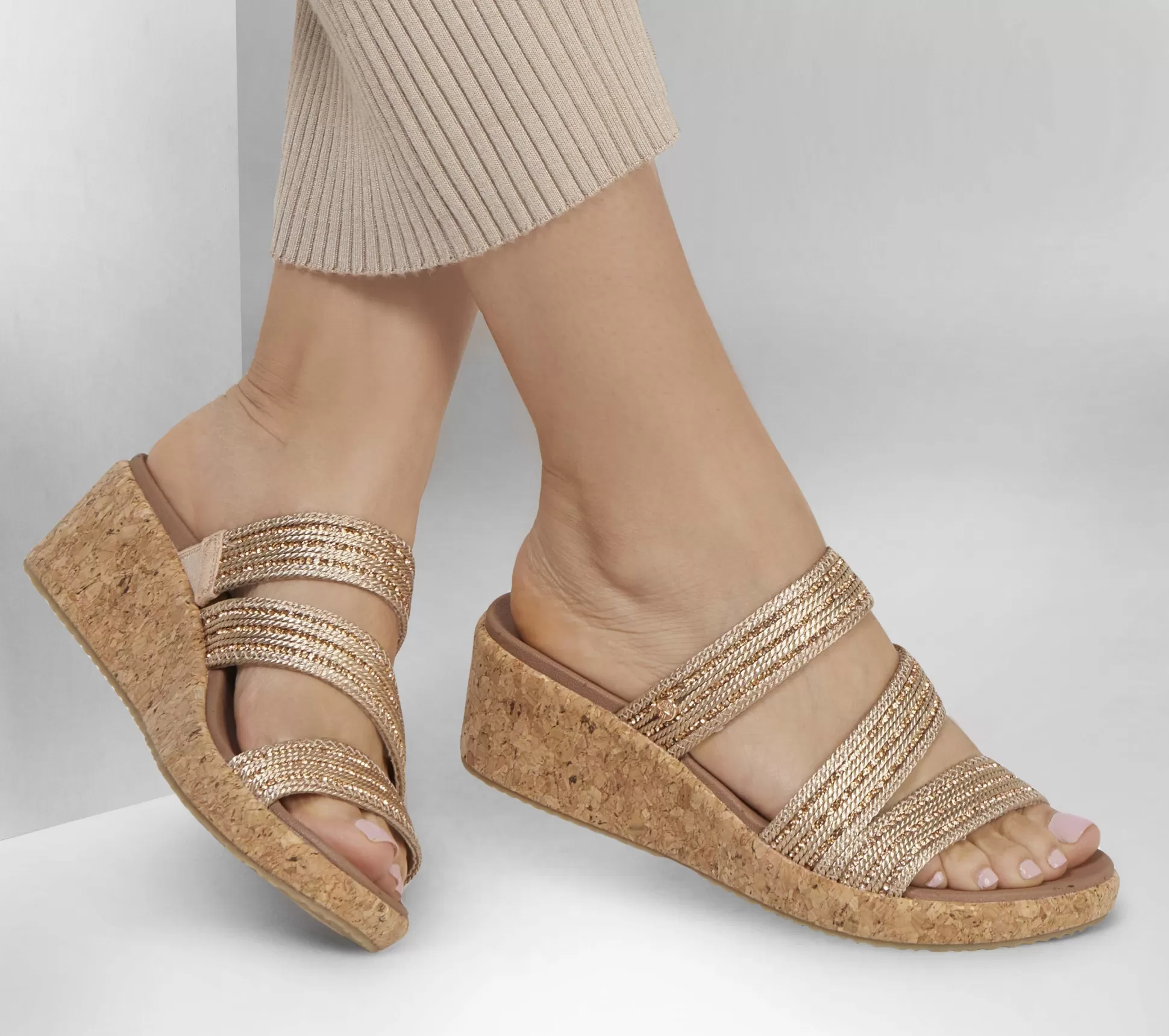 Frauen SKECHERS *Arch Fit Beverlee - Always Classy