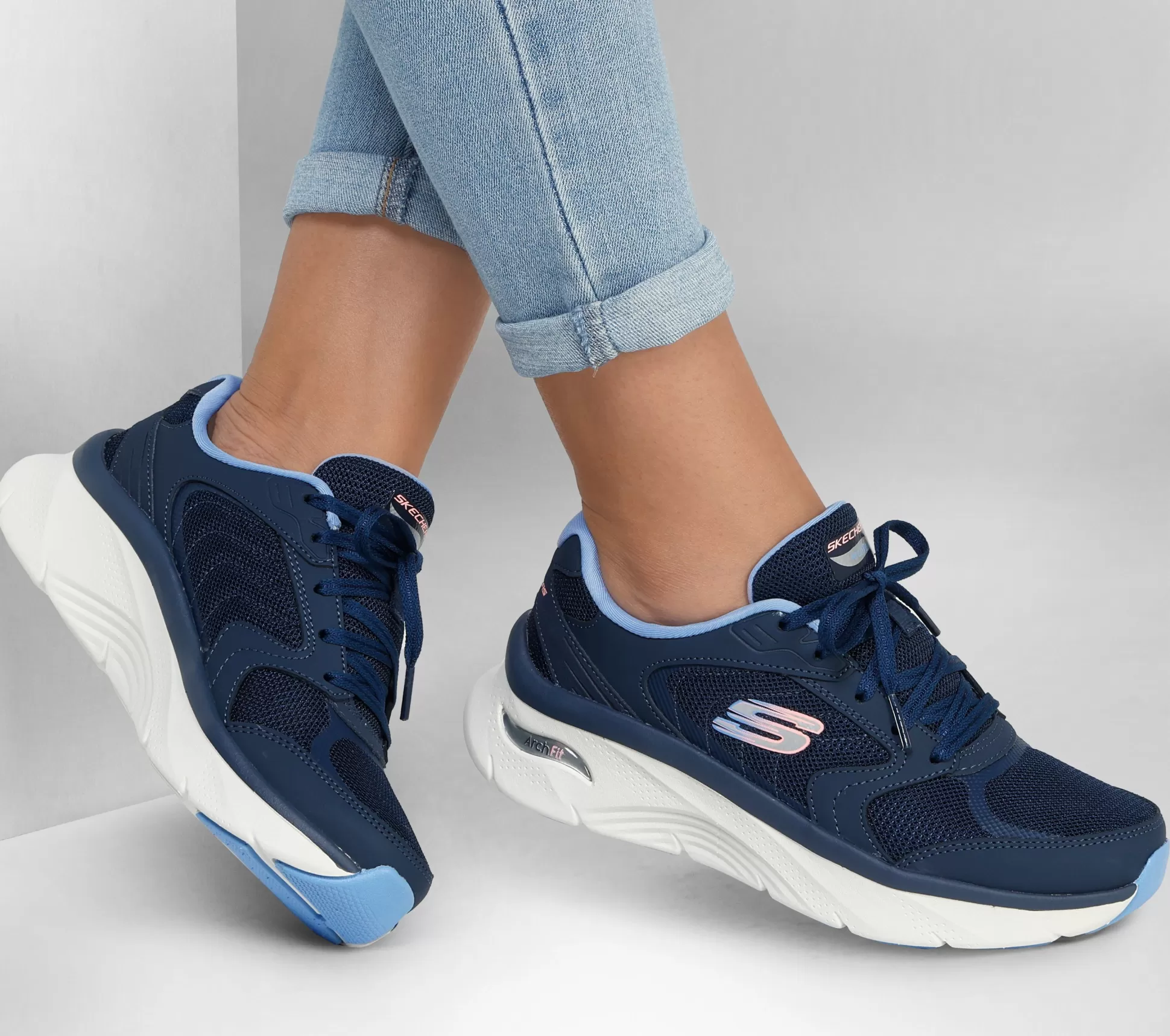 Frauen SKECHERS *Relaxed Fit: Arch Fit D'Lux